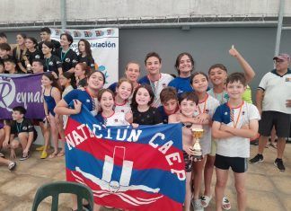 EL EQUIPO DE MENORES DE NATACIÓN, TERCEROS