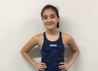 Debut de Azul Espejo en el Nacional de Natación